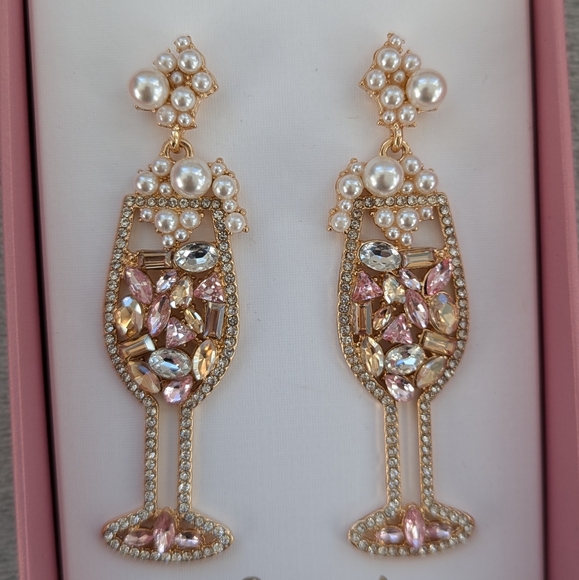 🆕 Champagne dangle earrings - Picture 4 of 7